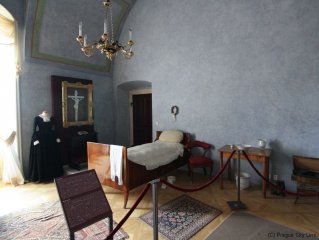 Rožmberský palác - ústav šlechtičen - interiér