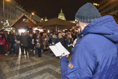 Štědrovečerní bohoslužba pod širým nebem na Václavském náměstí01